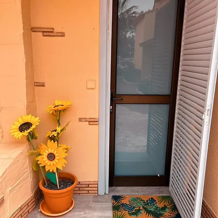 Casa De Los Girasoles Daire *